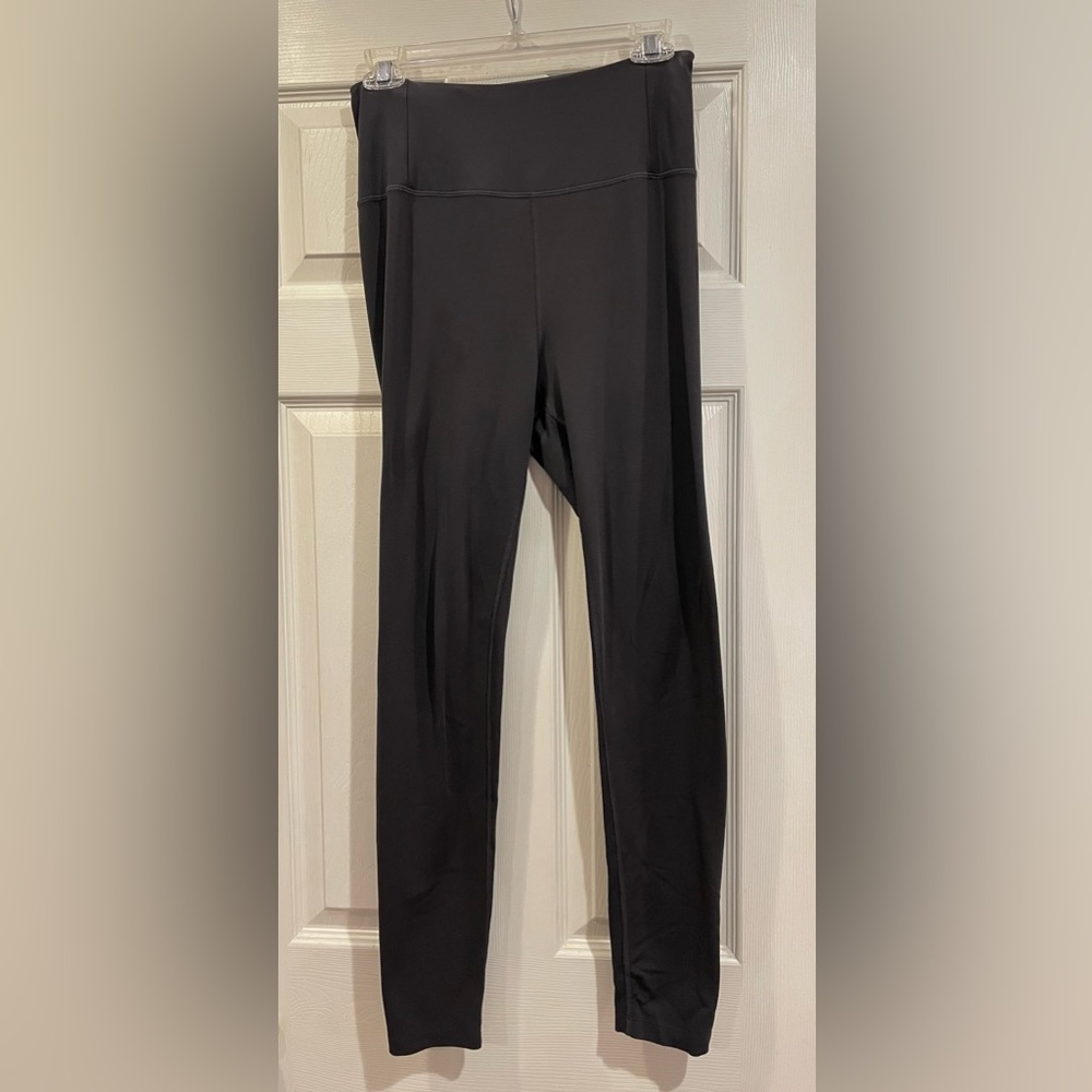Girlfriend Collective FLOAT Seamless High-Rise Legging in Shadow